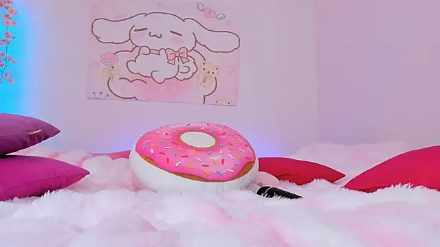 Snapshot of Leri_Dells chatting on 11/09/25, 04:16 Leri Dells online show from 11/09/25, 04:16