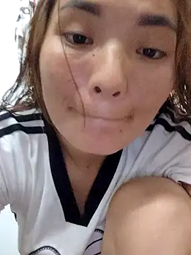 phuongxinhxan online show from 10/08/25, 12:36