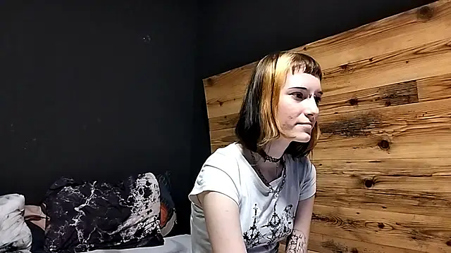 JenaeRadloff online show from 10/07/25, 06:21