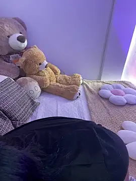 Snapshot of Mericute_ chatting on 03/18/26, 01:42 Mericute online show from 03/18/26, 01:42