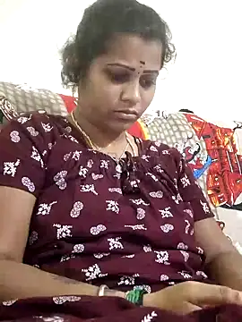 sweetqueen143 online show from 11/19/25, 04:18