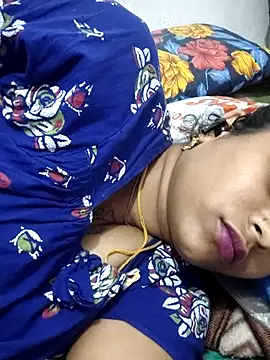 sweetqueen143 online show from 03/19/26, 09:08