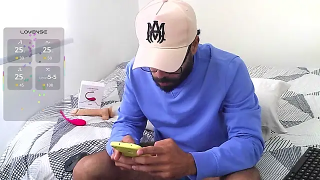 htrebor87 online show from 03/18/26, 04:32