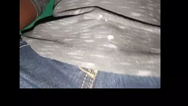 Black runner online show from 10/11/25, 02:37