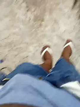 Snapshot of preto3561 chatting on 09/20/25, 02:07 preto3561 online show from 09/20/25, 02:07