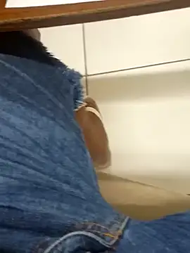 Snapshot of preto3561 chatting on 09/30/25, 02:55 preto3561 online show from 09/30/25, 02:55