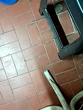 Snapshot of preto3561 chatting on 10/16/25, 01:01 preto3561 online show from 10/16/25, 01:01