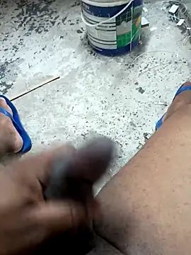 Snapshot of preto3561 chatting on 11/06/25, 01:01 preto3561 online show from 11/06/25, 01:01