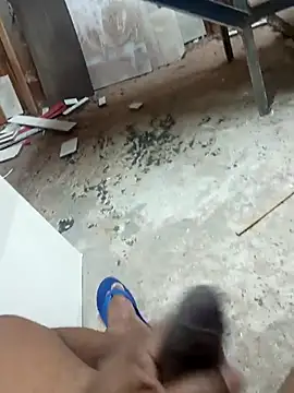 Snapshot of preto3561 chatting on 11/17/25, 04:46 preto3561 online show from 11/17/25, 04:46