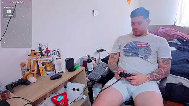 ryden 01 online show from 11/19/25, 03:45