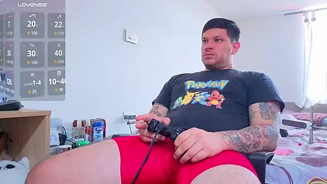 ryden 01 online show from 12/05/25, 04:03