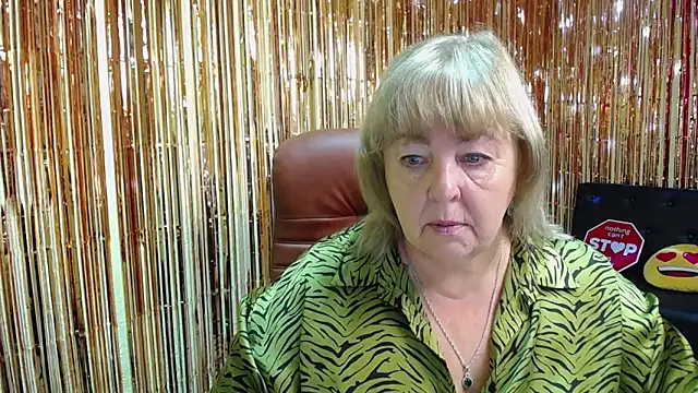 MilenaWedxy online show from 10/04/25, 05:16