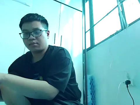 Snapshot of loveninja chatting on 03/22/26, 05:44 loveninja online show from 03/22/26, 05:44