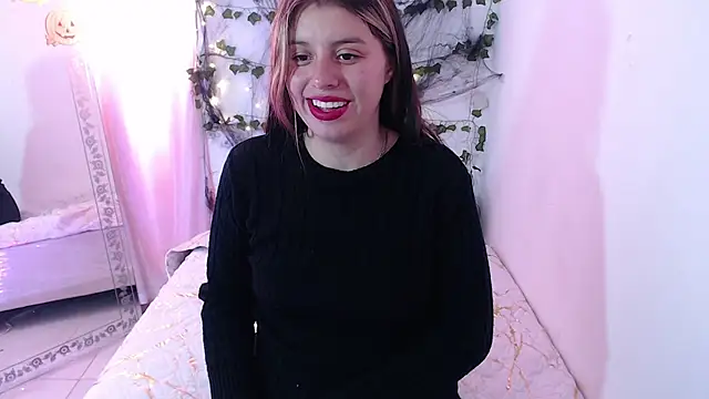 kamillew online show from 10/23/25, 06:17