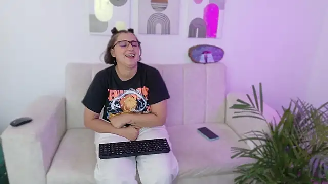 Snapshot of dirty_feelena chatting on 10/07/25, 09:56 dirty feelena online show from 10/07/25, 09:56