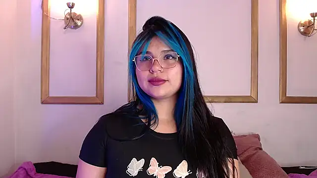 Nairovy  online show from 10/14/25, 03:40