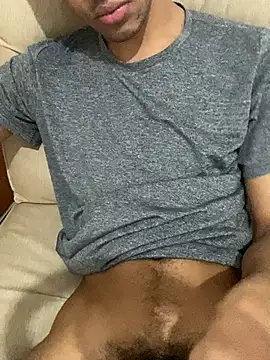 Snapshot of Eduardosexy00091 chatting on 10/24/25, 01:51 Eduardosexy00091 online show from 10/24/25, 01:51