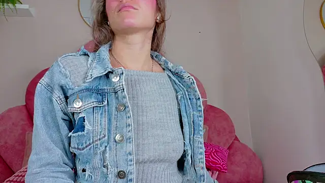 MyApril   online show from 01/10/26, 11:45