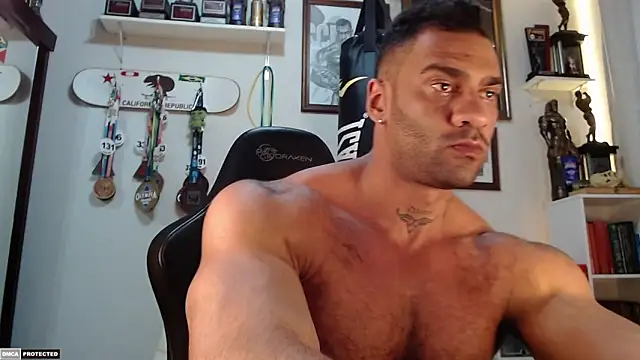 Snapshot of henryhadesflirt chatting on 09/23/25, 05:49 henryhadesflirt online show from 09/23/25, 05:49