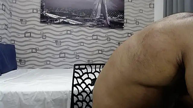Snapshot of henryhadesflirt chatting on 04/27/26, 07:23 henryhadesflirt online show from 04/27/26, 07:23