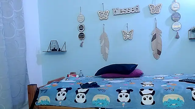 evannesanicol08 online show from 10/08/25, 02:25