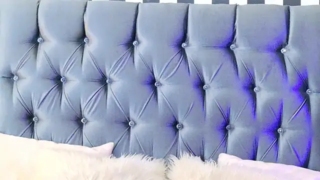 Snapshot of Stellaciel_ chatting on 11/20/25, 10:09 Stellaciel online show from 11/20/25, 10:09