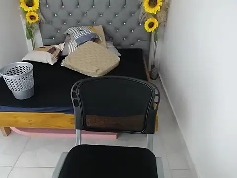 hotlesby valery online show from 02/03/26, 11:59