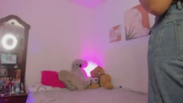 camilafoox7 online show from 10/12/25, 06:18