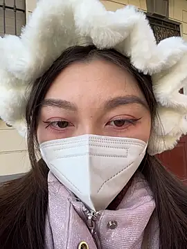 Snapshot of fioralba chatting on 01/11/26, 11:59 fioralba online show from 01/11/26, 11:59