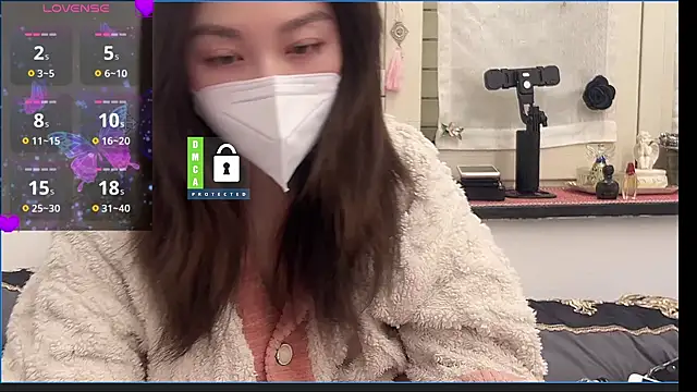 Snapshot of fioralba chatting on 01/31/26, 07:45 fioralba online show from 01/31/26, 07:45