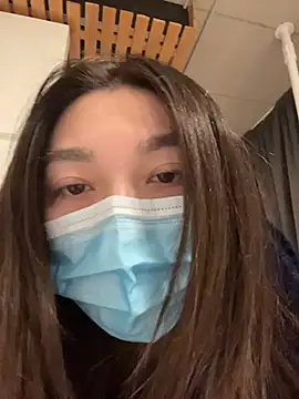 Snapshot of fioralba chatting on 03/04/26, 11:11 fioralba online show from 03/04/26, 11:11