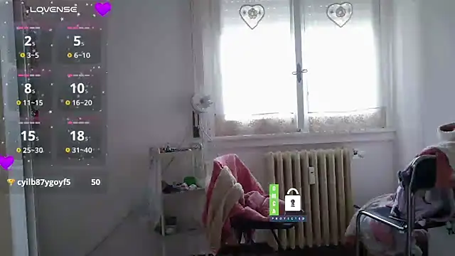 Snapshot of fioralba chatting on 04/09/26, 10:31 fioralba online show from 04/09/26, 10:31