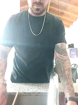 Snapshot of coherro3 chatting on 10/03/25, 04:26 coherro3 online show from 10/03/25, 04:26