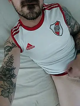 Snapshot of coherro3 chatting on 10/04/25, 04:27 coherro3 online show from 10/04/25, 04:27