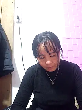 Snapshot of cunconcute chatting on 11/13/25, 06:18 cunconcute online show from 11/13/25, 06:18