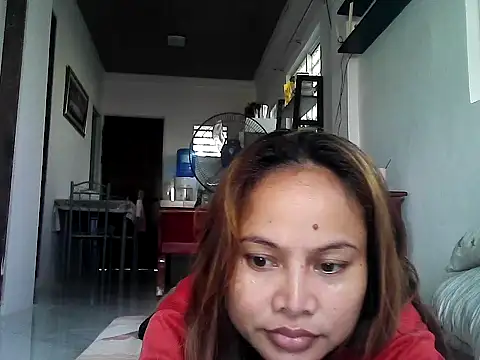Snapshot of Amarrahlyn chatting on 12/01/25, 11:10 Amarrahlyn online show from 12/01/25, 11:10