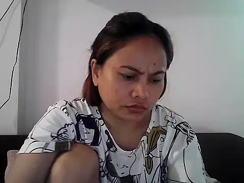 Snapshot of Amarrahlyn chatting on 12/04/25, 11:46 Amarrahlyn online show from 12/04/25, 11:46