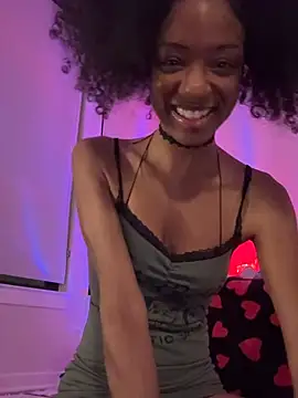 Snapshot of LoveDreaux chatting on 04/03/26, 07:17 LoveDreaux online show from 04/03/26, 07:17