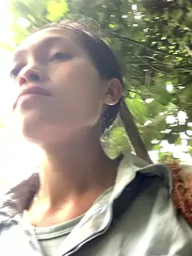 Halyy xx online show from 10/15/25, 07:52