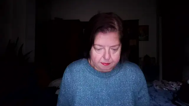 Snapshot of Violet_Pulse chatting on 10/10/25, 09:08 Violet Pulse online show from 10/10/25, 09:08