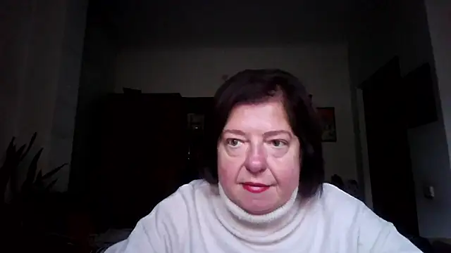 Snapshot of Violet_Pulse chatting on 10/14/25, 01:12 Violet Pulse online show from 10/14/25, 01:12