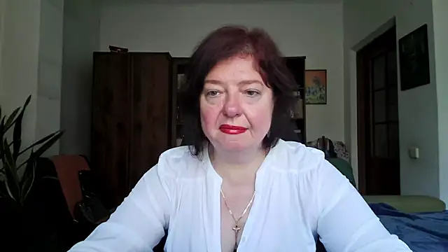 Snapshot of Violet_Pulse chatting on 05/19/26, 08:53 Violet Pulse online show from 05/19/26, 08:53