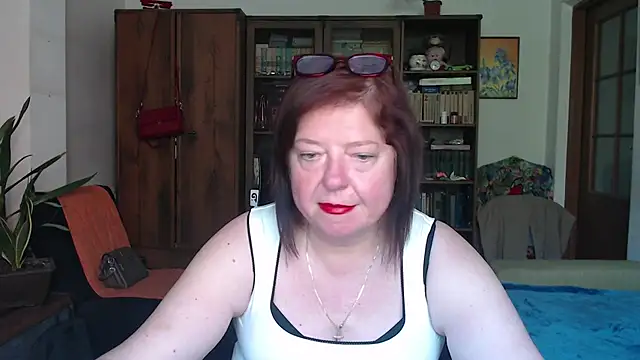 Snapshot of Violet_Pulse chatting on 06/29/26, 11:54 Violet Pulse online show from 06/29/26, 11:54