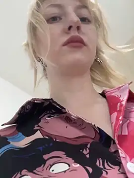 RonnieKiss online show from 11/13/25, 03:27