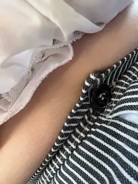 Snapshot of RonnieKiss chatting on 03/31/26, 11:21 RonnieKiss online show from 03/31/26, 11:21