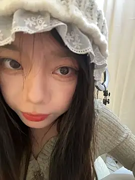 AZ37866 online show from 11/12/25, 01:50