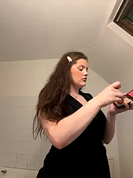 Snapshot of Alita_92 chatting on 10/13/25, 11:05 Alita 92 online show from 10/13/25, 11:05