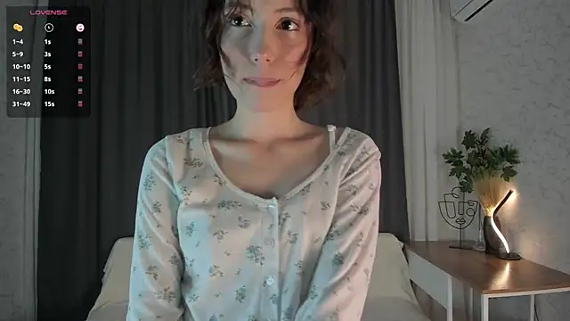 DelilahConsalvo online show from 09/21/25, 06:20