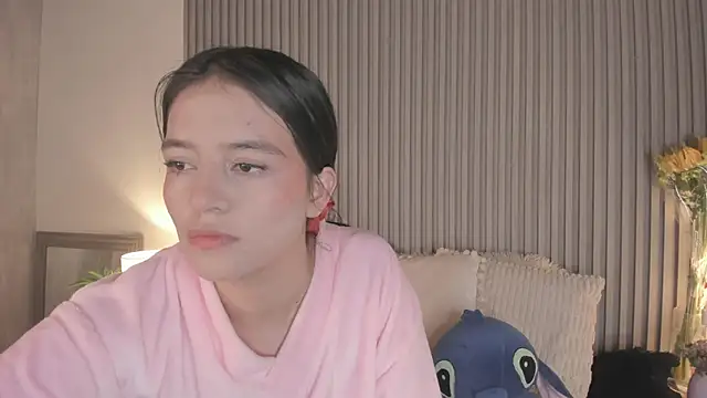 Snapshot of HaathorX chatting on 10/27/25, 11:47 HaathorX online show from 10/27/25, 11:47