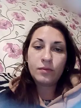 RitaLovvee online show from 10/04/25, 07:45